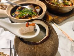 原盅椰子炖竹丝鸡-粤·啫啫