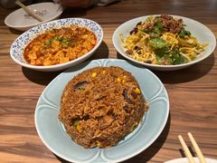 -九转小磨·非遗东北菜(万达广场店)