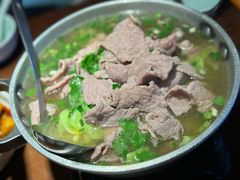 -全牛匠·乐山跷脚牛肉(西单华威约饭街店)
