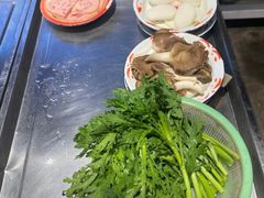 -老街称盘麻辣烫·冒菜(思北店)