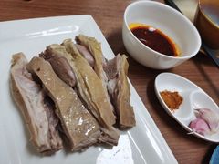 手抓羊肉-贯贯吉·清真餐厅(浙江中路店)