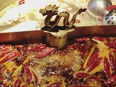 -小龙翻大江文化火锅(宽窄店)