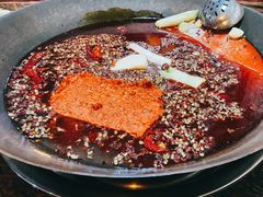 -星鸿社重庆老火锅(燃灯寺分店)