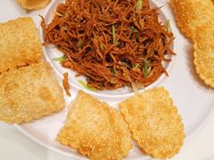 -红樱桃·欢乐餐厅(太原里店)