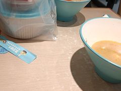 -灵芝妹子海鲜米线(劳动公园店)