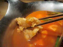 番茄牛膝骨锅-湊湊火锅·茶憩(杭州湖滨银泰in77店)