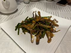 -湖庭壹品鸭王·传统北京烤鸭·别墅私房菜·庭院宵夜(江宁店)