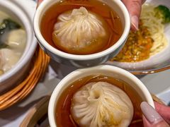 -馋三尺蟹粉小笼(人民广场店)