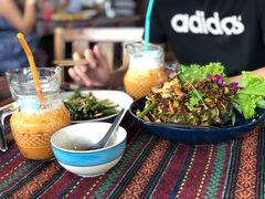 -Tikky Cafe
