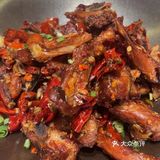 驴肉非常鲜嫩，我们已经三刷了，每次来都吃得不亦乐乎！