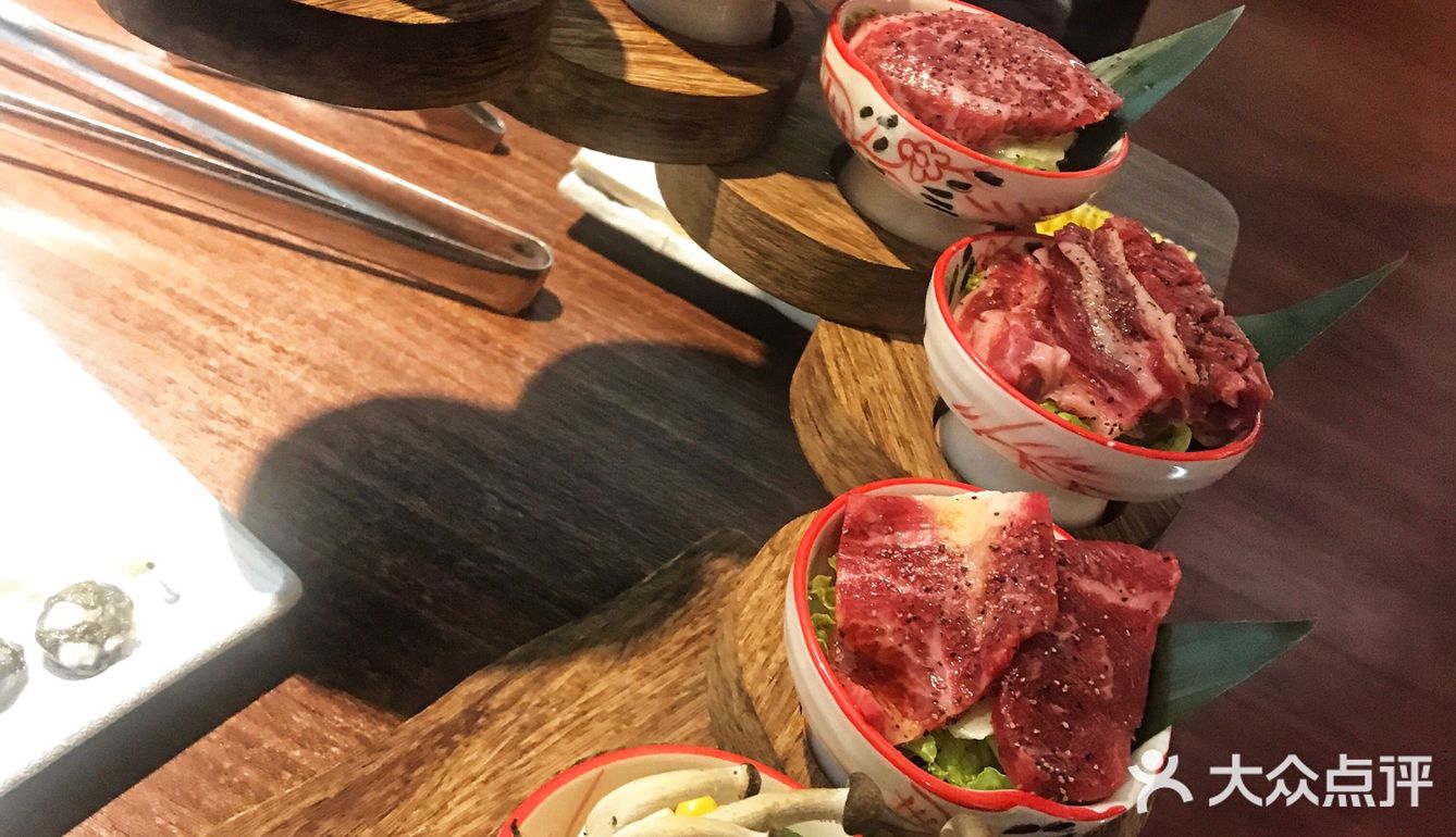 一看这个不排队，就进来了