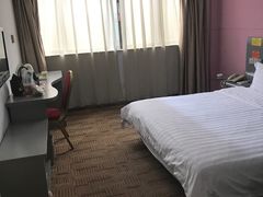 -莫泰酒店(厦门万象城火车站地铁站店)