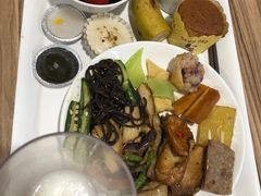 -感恩心素食馆(百世广场店)