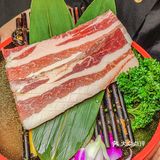 感谢大数据推荐，这儿的干式熟成猪战斧太哇塞啦！  