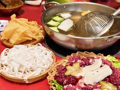 -潮汕·草根牛肉档(上海荟聚城市集市店)