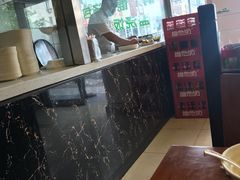 -小姜锅贴(凤凰街店)