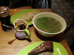 -锅贴王小吃(南大街店)