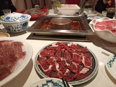 -二荆条·蜀鲜汇城市森林火锅