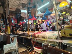 -喝丢一只鞋海鲜烧烤·海肠捞饭(市场店)