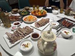 -贯贯吉·清真餐厅(浙江中路店)