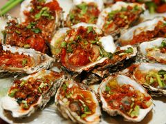 老干妈碳烧蒜蓉生蚝30元打-阿明烧烤(石牌东路店)