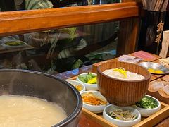 -银米·云南传统过桥米线(双廊黑金冠店)
