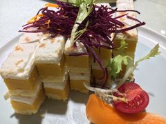 -侬佳蒸菜馆(听潮店)
