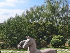 -鹦鹉寺公园