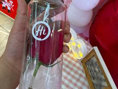 -海底捞火锅(新松江路生日主题店)
