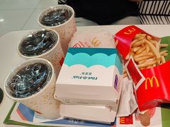-麦当劳(凯德MALL太阳宫店)