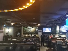 -麦凯伦烧烤·精酿超级工厂店(金桥总店)