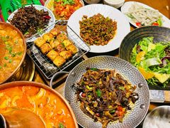 -雀舞云南菜(天津天河城购物中心店)