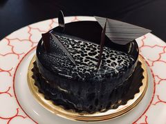 -Salon de The de Joel Robuchon(外滩18号店)