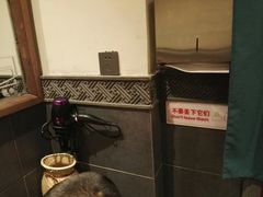 -东道煮牛肉火锅(重庆路店)