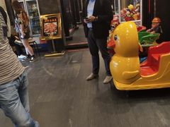 等位区-全聚德(和平路店)