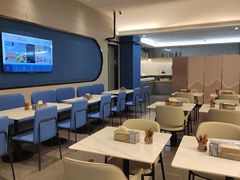 -广州琶洲会展广州塔地铁站轻居酒店