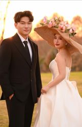 -雪中彩影婚纱摄影·微光艺术中心