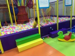 -蹦贝运动中心·蹦床·攀岩·闯关(龙岗店)