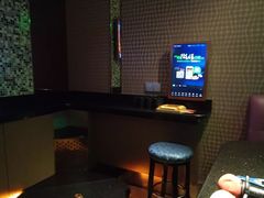 包房-乐界KTV(虹桥中心店)