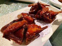 烤乳鸽-梅龙镇酒家(南京西路总店)