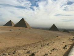 -吉萨金字塔群