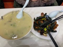 甜沫-穆得·老周家牛肉烧饼(普利街店)