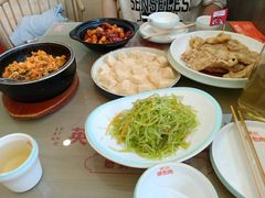 -英兰朝族饭店·英兰锅包肉(佳园路店)