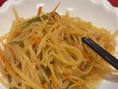 -金杨拉面王小吃面馆·牛三宝面·红烧牛肉粉