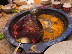 -舒家大院重庆老火锅(纪念塔店)