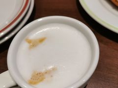 卡布奇诺-萨莉亚意式餐厅(杭州滨江天街店)