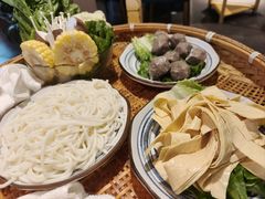-云荷里·蒸汽石锅鱼·云南菜(中发百旺店)