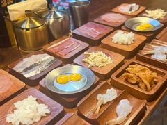 -银米·云南传统过桥米线(双廊黑金冠店)