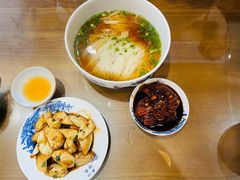 蒜香腰花面-御面斋精品面馆