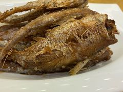 烤子鱼-梅龙镇酒家(南京西路总店)